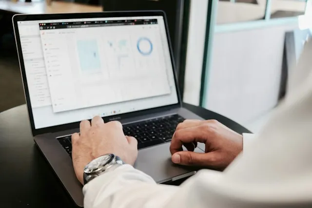 Revenue tracking on a laptop